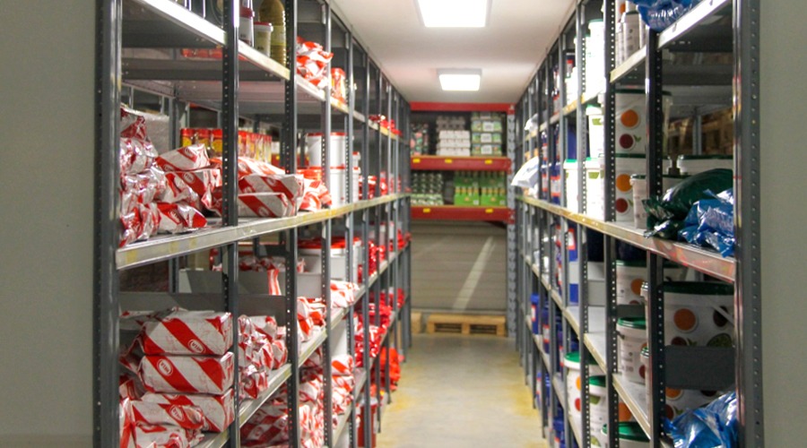 Arts Divers magazijn