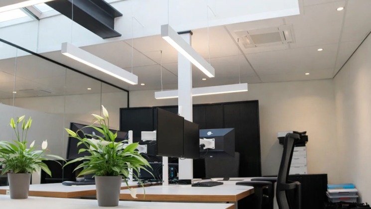 Verlichting op kantoor