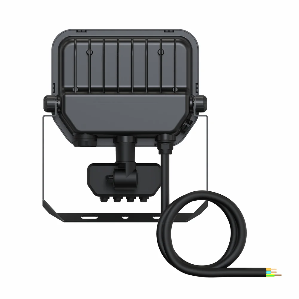 FLOODLIGHT SENSOR 20 17W 2K4LM 830 PS SY100 BK
